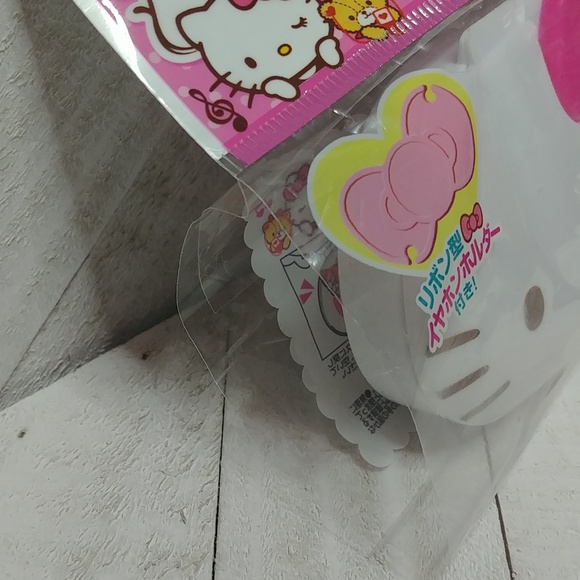 NEW Hello Kitty Sanrio Japan Earphone Accessories Case - Picture 3 of 4